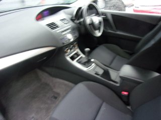 /photos/12373/58342cb0-73c5-4fd3-982c-4b9ed32d6758_i320x240.jpg