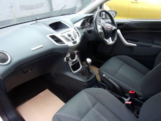 /photos/12373/d78324dc-b37e-45ac-8bb1-bcdd51bad6ab_i320x240.jpg